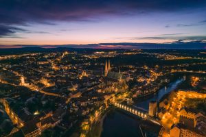 UNITED_HEAT_Key_Visual